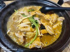 -极有家小鱼小鸡石锅煲(佳兆业店)