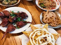 -冶建镜子·老南昌大排档·江西虾王(总店)