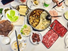 -德林酸菜鱼火锅(南丹店)