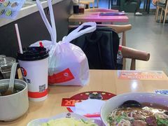 -李先生牛肉面大王(成都东站西广场店)