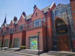 -钟书阁(松江泰晤士小镇店)