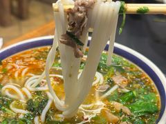 -云阿蛮云南生烫牛肉米线(奉贤路店)