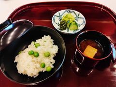 豌豆御飯-柏屋(千里山本店)