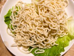 -茸梅路右拐龙虾-农家菜(松江店)