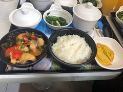 -老娘舅餐厅(黄龙体育中心店)