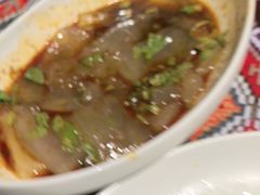 -沙枣树辣子鸡•新疆家常菜(喀什西路店)