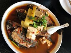 喜洲酸辣鱼-喜洲翰林餐厅(董家百年老宅店)