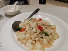 鸡头米炒虾仁-大方圆酒楼(西门大街店)