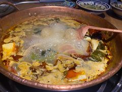 -洱火云南酸菜牛肉火锅(石景山当代商城店)