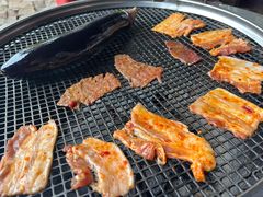 -小辣椒火盆烧烤(温泉南街店)