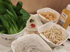 -一席地·本地鸡窝·杭帮鸡火锅(萧山银隆百货店)