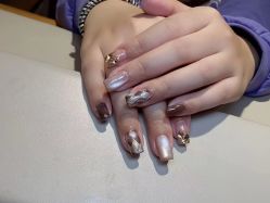 -沫儿·美甲美睫·半永久·皮肤管理