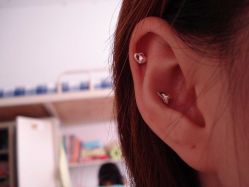 -Wisezone唯点穿耳打耳洞专业国际连锁品牌