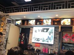 -黑白电视长沙小吃(美林M·LIVE天地东座店)