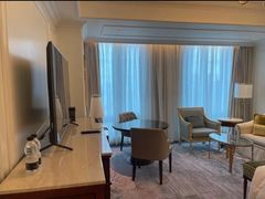 -广州富力丽思卡尔顿酒店