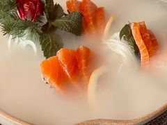 三文鱼刺身例拼-鉴川·川菜传承(星汇两江店)
