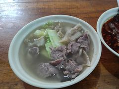 -杨三娘跷脚牛肉(羊子山西路店)