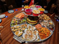 -日进一片海.生腌海鲜火锅.宵夜烧烤(三里屯总店)