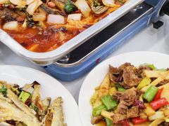 -丹水桥地锅鱼·翘嘴鲌·地方特色全鱼宴(丹江口大坝店)