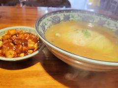-老外婆本帮面(塔城路店)