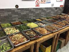 拼凉菜-雷祖芳老妈蹄花店