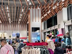 -lululemon(比斯特购物村店)