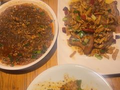 -小三峡食府(西五路店)