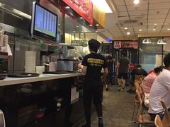 -南城香·饭香串香馄饨香(青年路店)