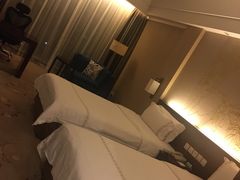 -扬州中集格兰云天大酒店