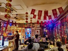 -大头虾越式风味餐厅(光明广场店)
