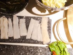 -哥老官重庆美蛙鱼头(五角场合生汇店)