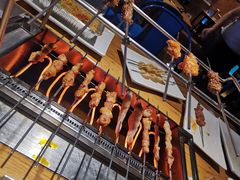 会自己转的烧烤炉-悦屋老板娘的烤肉店(紫薇田园店)