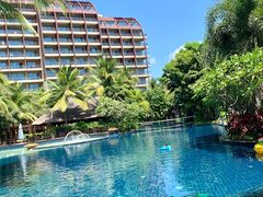 -三亚湾海居铂尔曼度假酒店