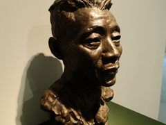 张充仁·雕塑《陶冷月像》-上海油画雕塑院