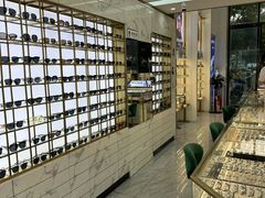 -世纪大明眼镜·蔡司授权店(武昌旗舰店)