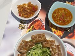 -初晋·山西地道刀削面.晋北莜面香(星耀城店)