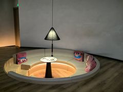 -涨巢·潮玩水疗局