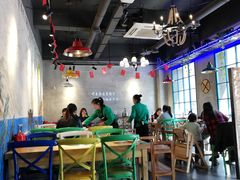 大堂-小小河边鱼(天润城店)
