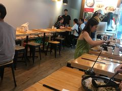 -Hi Joopo Hot Pot 吉阿婆麻辣烫