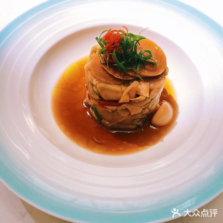 秋天的第一碗蟹粉捞饭，就选荟廷·晶萃！