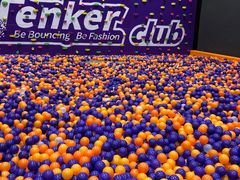 -Tenker Club弹刻极限主题公园 · 蹦床 · 团建 · 生日派对(大关店)