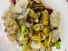 姜葱炒花蛤-阿杰臻选海鲜饭店(普陀山店)