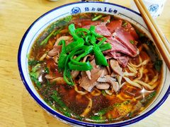 -镇南锅盖面馆(解放路店)