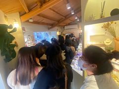 -LADY FAFA(巨鹿路陕西南路路口店)