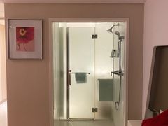 -杭州滨江宝龙城华美达酒店