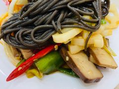 -八卤粉面·西安刀削·绵阳米粉(三湘泗宝店)