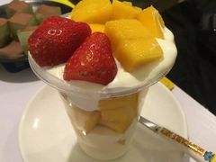 -蜜糖甜品铺(朝一村民公寓店)