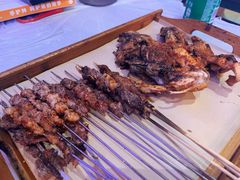 -夜火烤摊·东北烧烤酒场·老杨小黄鱼