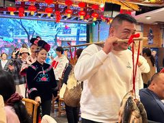 -亮欢寨酸汤鱼(沙冲路店)