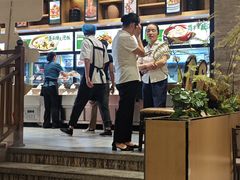 -黄泥岗·地道湖北菜(奥特莱斯店)